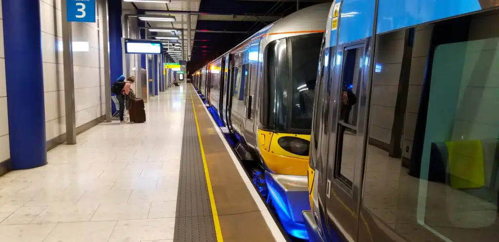How to Get From Heathrow Airport to Central London The Heathrow Express waiting to depart from Heathrow Airport.